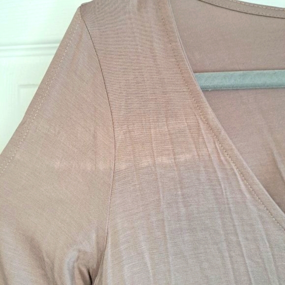 Lulu's Glory of Love Taupe Shift Dress with Open Sleeves Size Small - Picture 4 of 7
